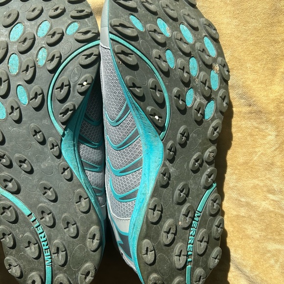 Merrell Grey and Blue Running Shoes - Size 10 - Picture 3 of 4